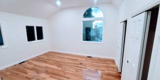 3-Story Townhouse with Central Heat, AC and 2 Parking Spots Included Gallery 9