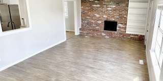 11713 North Francis Avenue Gallery 2
