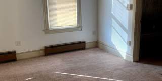 2/1 Apartment in Highland Park - Available Now! Gallery 8