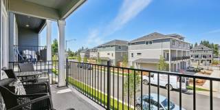 Holmes Lane Gallery 18