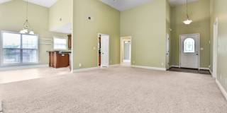 Dog Friendly Three Bedroom with Bonus! Gallery 7