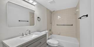 Pierce Beach Premier Apartments at Woodland Condominium Gallery 39