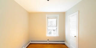 17 E Milton Rd Gallery 12