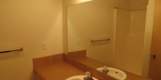 Pebble Creek Village Apartments Gallery 9