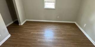 3 bedroom 1.5 bathroom Gallery 10