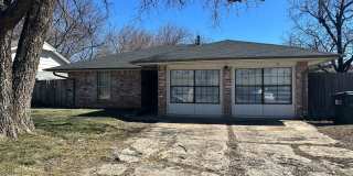 3-bed 1.5-bath Rental Home Available in Norman! Gallery 1