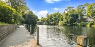 Furnished Pet-Friendly 30-Day Extended Stay Riverfront Condo Gallery 46