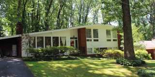 3720 WOODLAND Circle Gallery 1