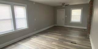 Large 2 Bedroom Duplex in prime location Weiland Park / Itailian Village / Campus Gallery 4