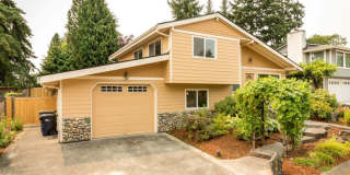 Charming 3-Bed, 2-Bath Tri-Level Home in Redmond, $1000 off first month's rent! Charming 3-Bed, 2-Bath Tri-Level Home in Redmond, $1000 off first month's rent! Gallery 1