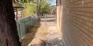 Newly Updated - Spacious 5 Bed 2 Bath Home Gallery 10