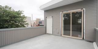 Large Point Breeze Home Gallery 14