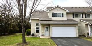 Nice 2 Bedroom 1.5 Bathroom Townhome in Hudson Gallery 1