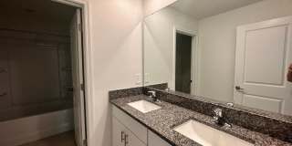 Spacious 5BR House in Lakeland Gallery 20