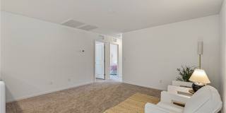10034 Sir Atlas Court Gallery 21