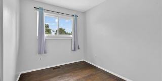 35669 Hees Street Gallery 11