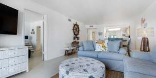 Fully Furnished Beach Escape – Gulf Views & Coastal Vibes 2 Beds | 2 Bath Gallery 14