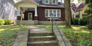1910 18th Avenue South - A Gallery 1