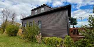 Fully Furnished And Updated 4 bedroom 2 bath house for Lease Gallery 19