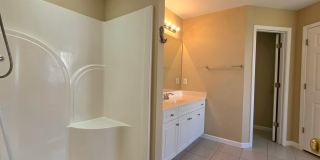 Orange Beach 3/2 with garage in Lauder Place Gallery 21