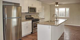 $3,880 / Gorgeous Remolded 3BR/2BA Home in Newark City Gallery 1