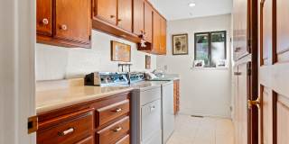 Breathtaking Views & Luxurious Furnished Rental in Oakmont's 55+ Community! Gallery 23