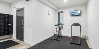 4751 21st Avenue NE Gallery 92