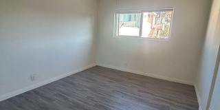 Top Floor Apartment, 1 Bed + 1 Car Garage, Long Beach Gallery 3
