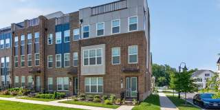 404 SAGAN PL Gallery 1
