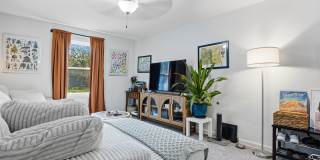 Bellevue Home For Rent! Gallery 8