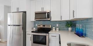 WELCOME TO YOUR NEW BRIGHT CHEERFUL UPDATED HOME Gallery 8