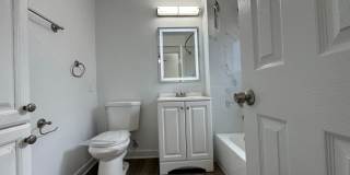 1685-1697 Summit St. / 109-137 E. Penn St. Gallery 26
