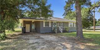 1425 E Collard Street Gallery 1