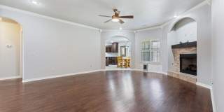 6210 S 38th Street Gallery 2