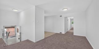 2261 STRAHLE Street Gallery 9