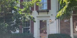 Beautiful 2BR 3.5BA updated town home located in the Saddle Ridge Community Gallery 1