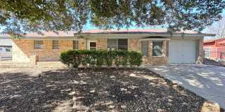 Viewable Now! Dogs Accepted! Gallery 1