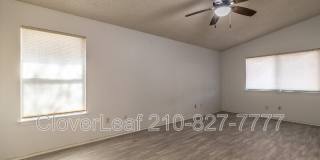 5435 Timber Meadow St Gallery 21