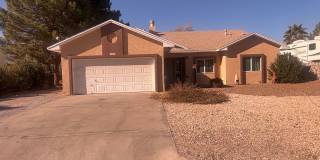Charming 3 bedroom/2 bathroom Home located in Las Cruces Gallery 1