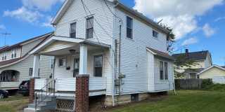 Charming 3 Bed Property at Prime Location Gallery 24