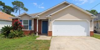 2432 Gulf Breeze Ave Gallery 1