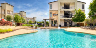 Radius on Grove Radius on Grove Gallery 52