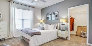 Magnolia at Milton Gallery 34