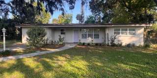 3/2 with Bonus Room in South Daytona Gallery 1