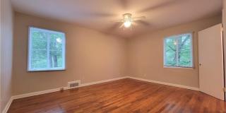 1321 Stillwood Drive NE Unit B Gallery 6