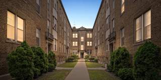 691 Seward Gallery 1