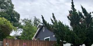 Updated Large 3 bedroom 2 bathroom home Gallery 4