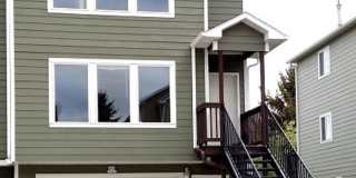 Spacious 4-Bed Condo – Walk to MSU! Gallery 1