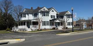 106 ST. MARY'S Avenue unit: 101 Gallery 1