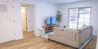 Elevate Apartments at Hawkeye - Student Housing Gallery 8